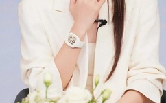 幸福宝草莓榴莲深夜释放自己